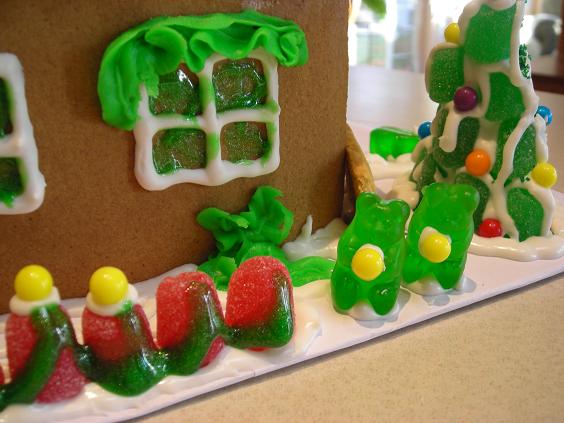 gingerbread-house-005
