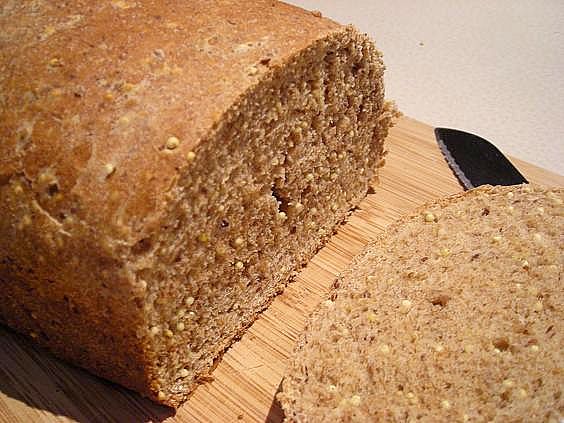 honey-whole-grain-bread-008