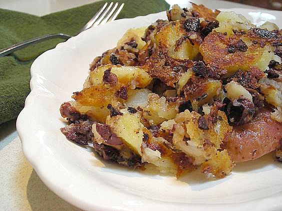 smashed potatoes with tapenade 010