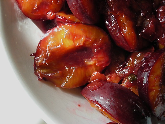 poached plums6343